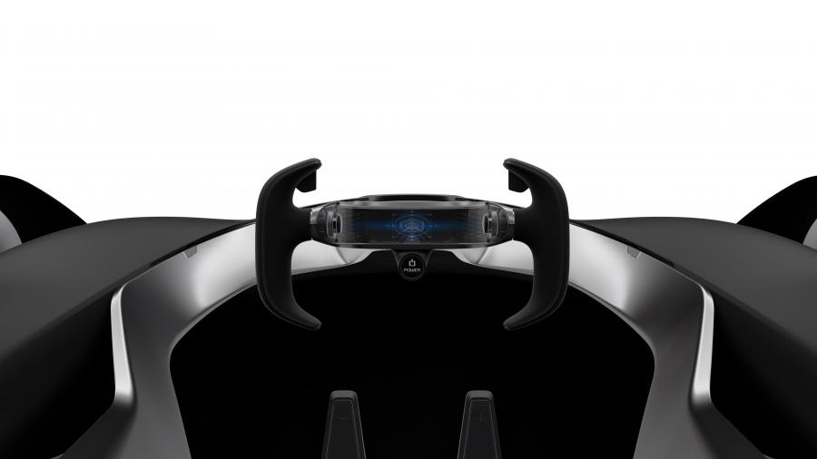 Панель приборов Toyota e-Racer 2019 года  (фото 5 из 9)